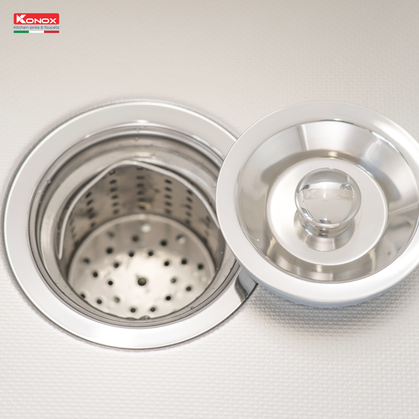 Chọn đúng kích thước bát rác Konox Strainer SK01