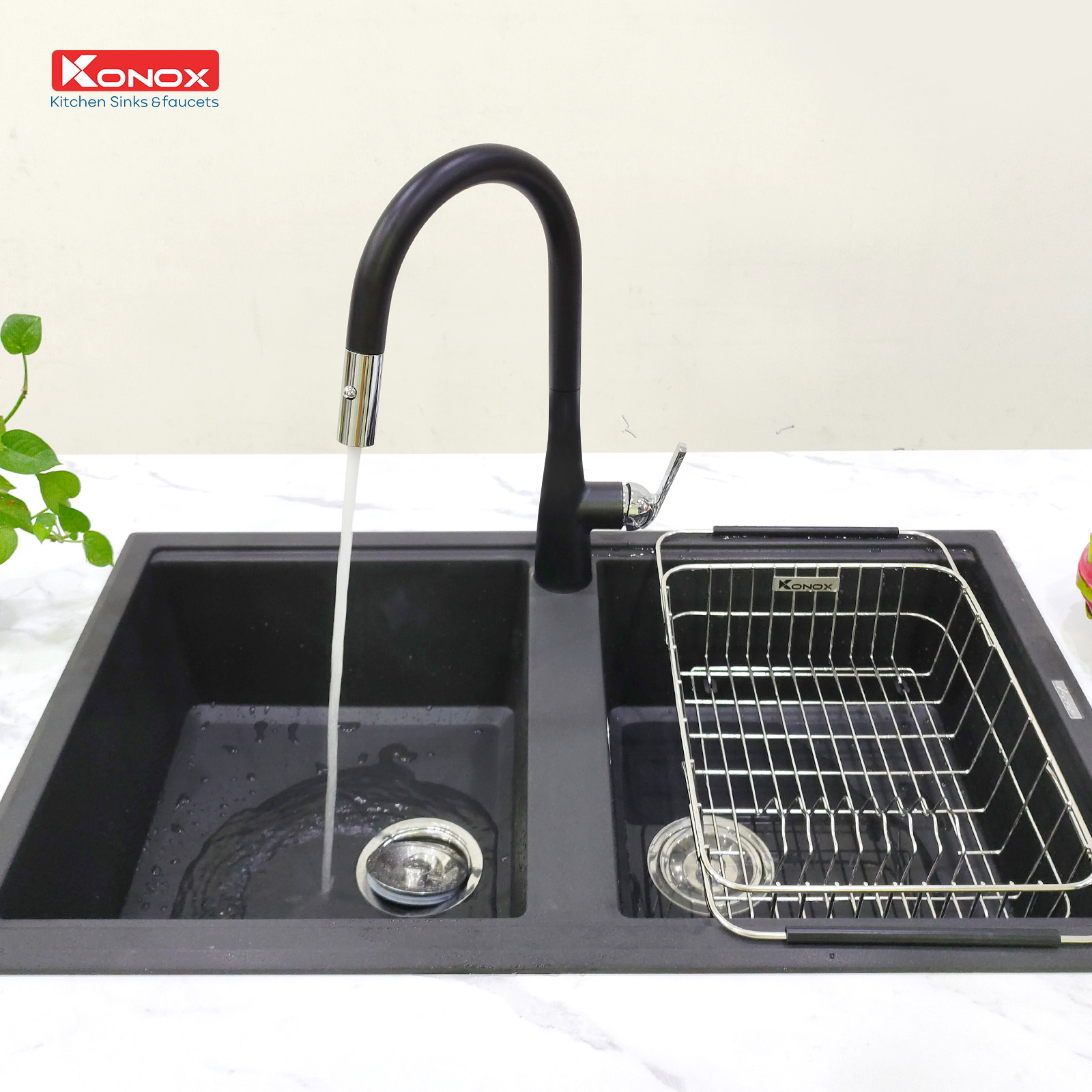 Vòi rửa bát dây rút Curva Black - ảnh 4